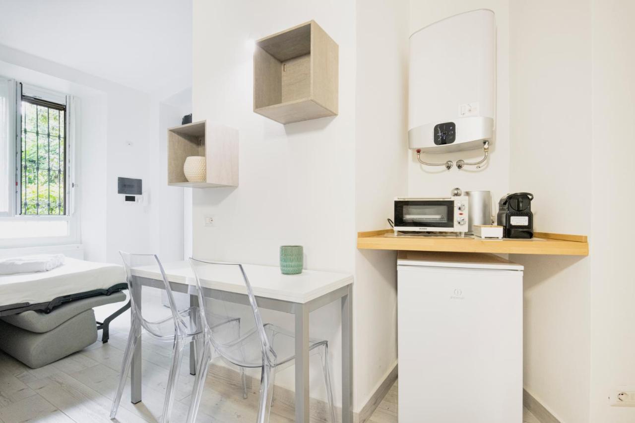 Easylife - Comodo Studio In Corso Di Porta Romana Милан Экстерьер фото